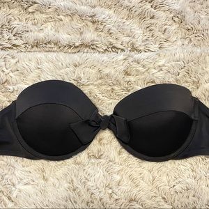 Victoria’s Secret bikini top